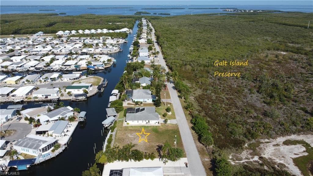 3831 Galt Island AVE ST. JAMES CITY, FL 33956
