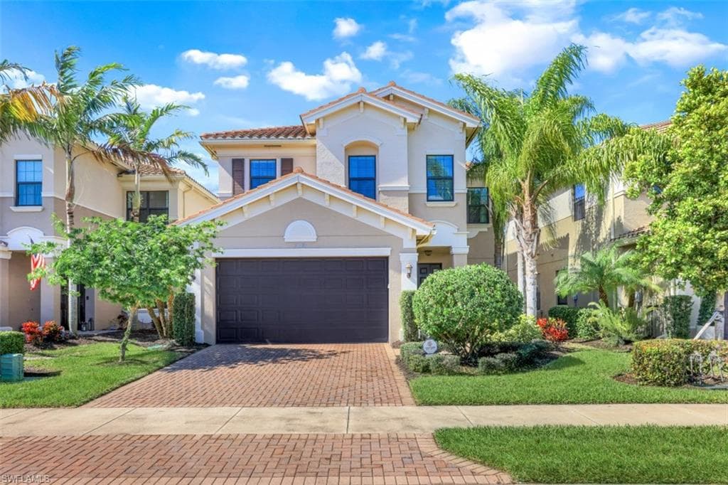13689 Mandarin CIR NAPLES, FL 34109