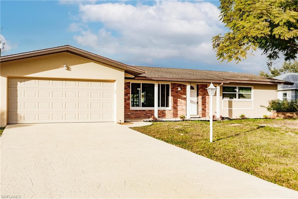 1525 SE 42nd ST CAPE CORAL, FL 33904