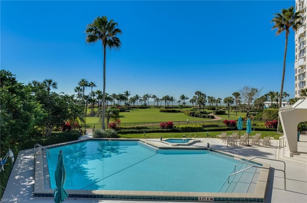 4031 Gulf Shore BLVD N 53 NAPLES, FL 34103