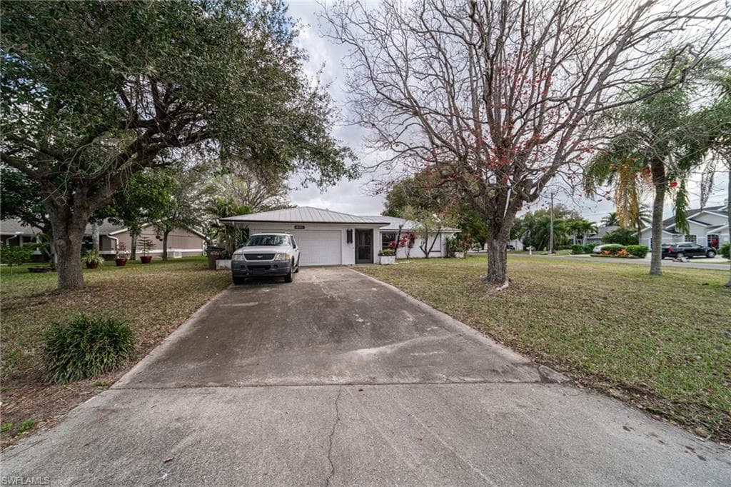 1020 SE 4th ST CAPE CORAL, FL 33990