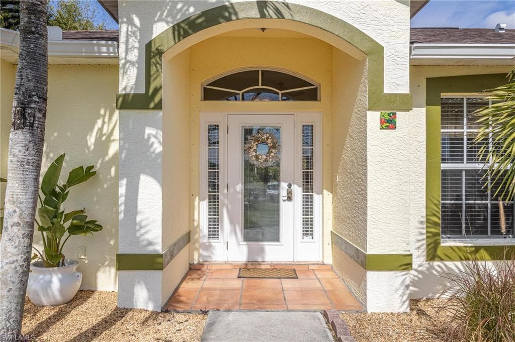 1307 SW 1st TER CAPE CORAL, FL 33991