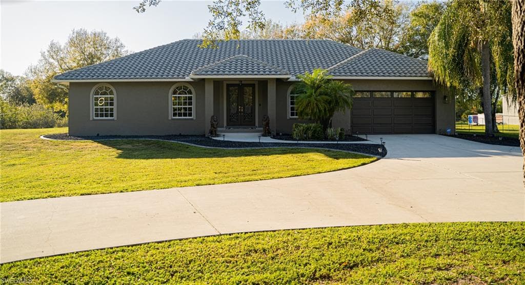 20101 Huffmaster RD NORTH FORT MYERS, FL 33917