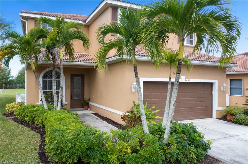 2650 Blue Cypress Lake CT CAPE CORAL, FL 33909