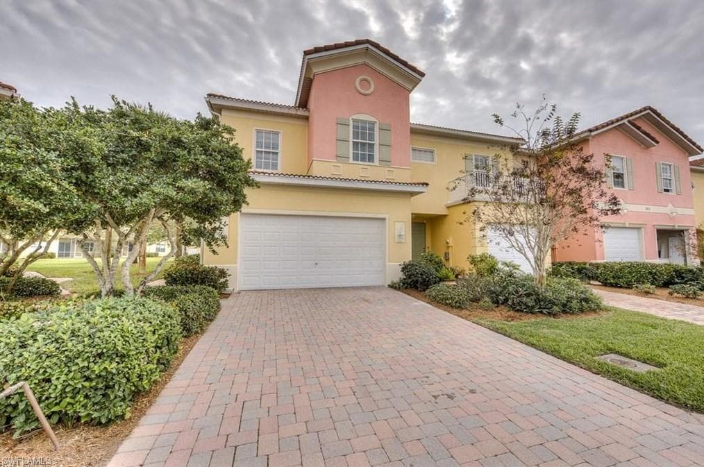 9825 Cristalino View WAY 101 FORT MYERS, FL 33908