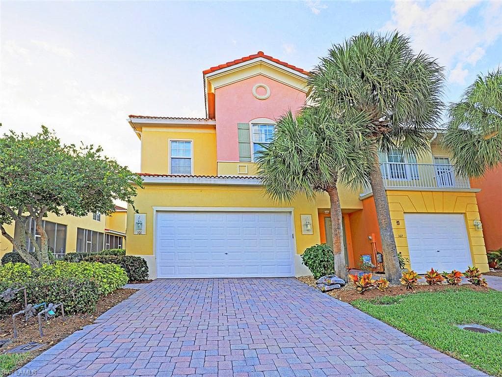 9836 Catena WAY 101 FORT MYERS, FL 33908