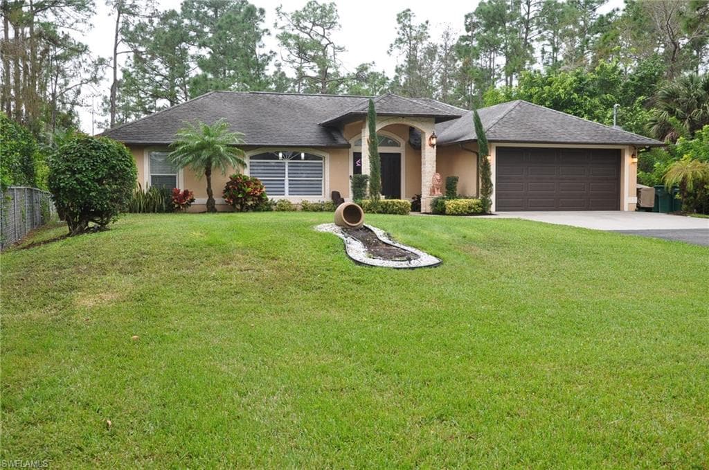 3986 31st AVE NE NAPLES, FL 34120