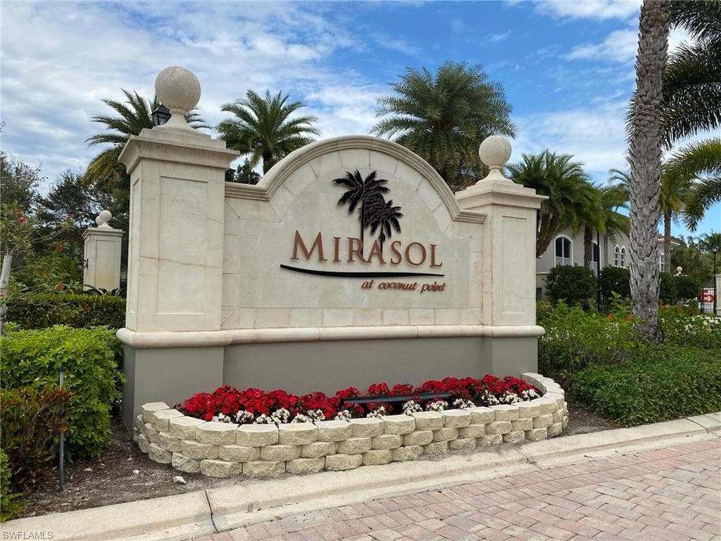 23421 Alamanda DR 101 ESTERO, FL 34135