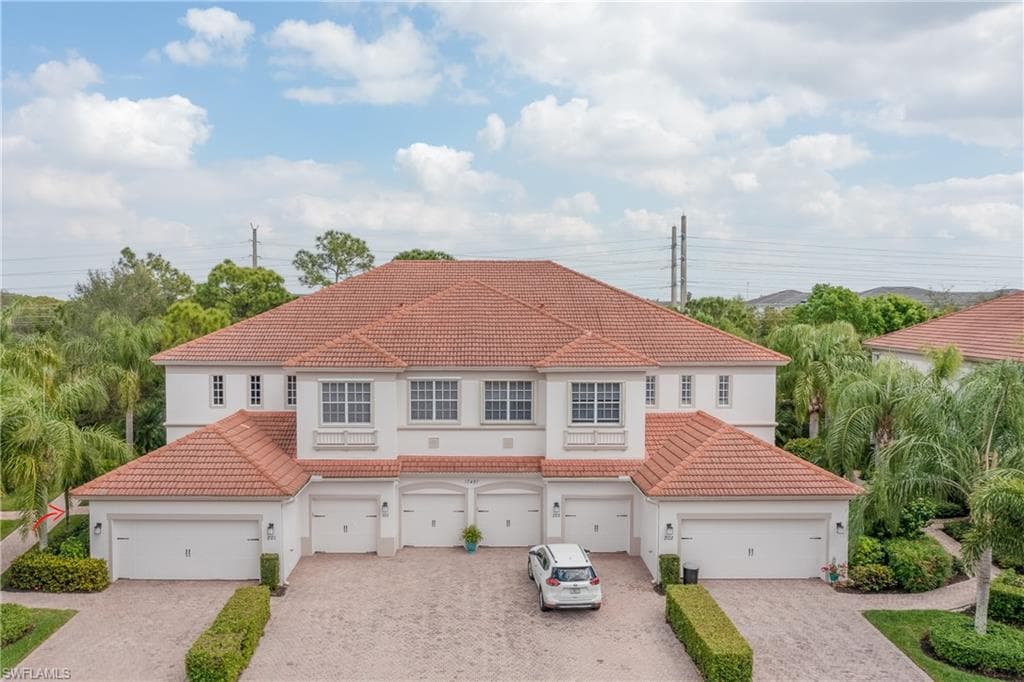 17487 Old Harmony DR 201 FORT MYERS, FL 33908
