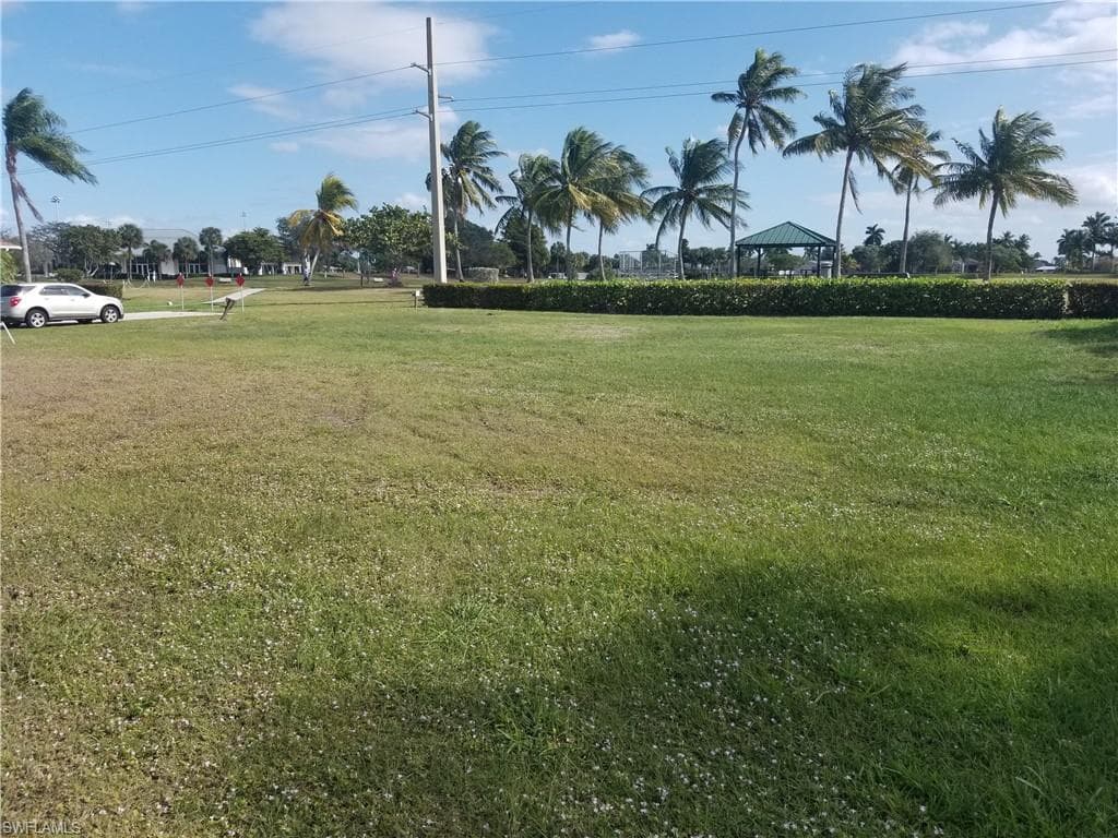 351 Heathwood DR MARCO ISLAND, FL 34145