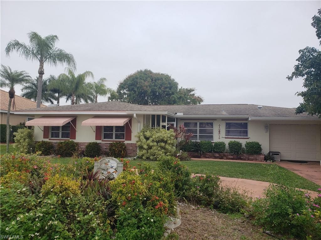 4817 PELICAN BLVD CAPE CORAL, FL 33914