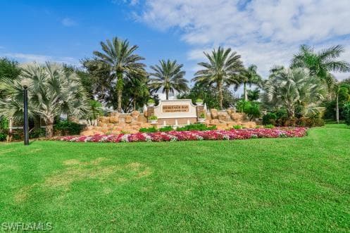 10572 Smokehouse Bay DR 202