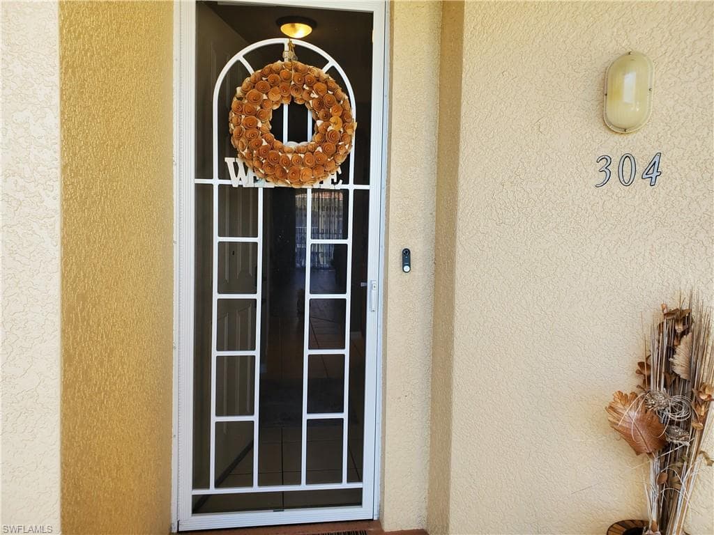 1137 Van Loon Commons CIR 304 CAPE CORAL, FL 33909