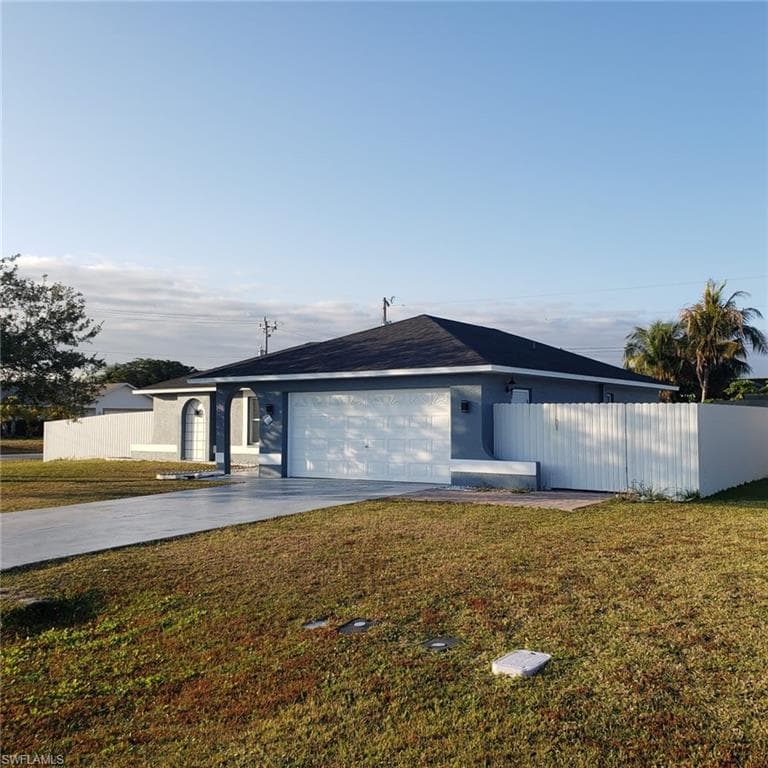 129 SE 19th ST CAPE CORAL, FL 33990