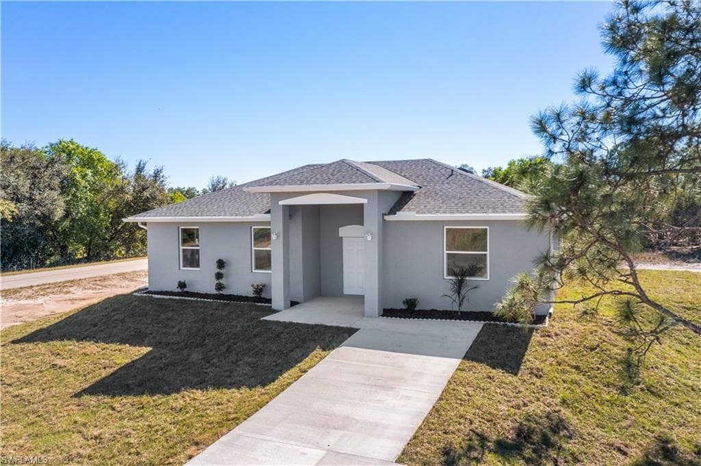 7727 7th PL LABELLE, FL 33935