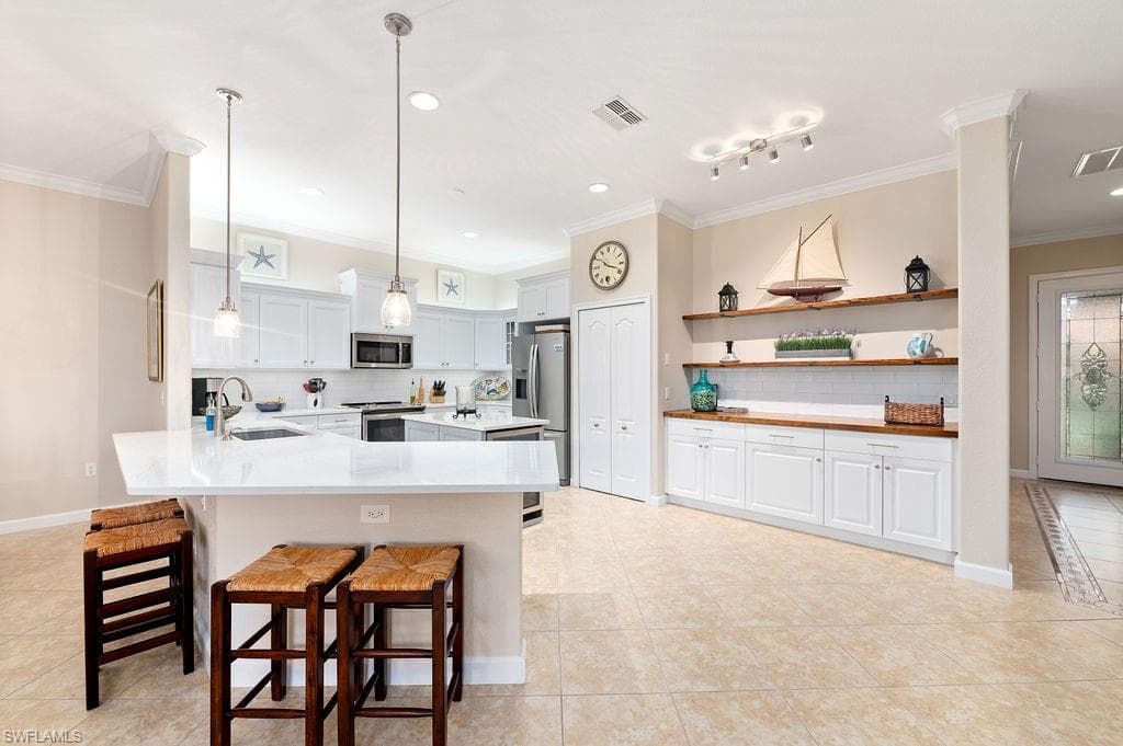 22195 Ponte Romano LN ESTERO, FL 33928
