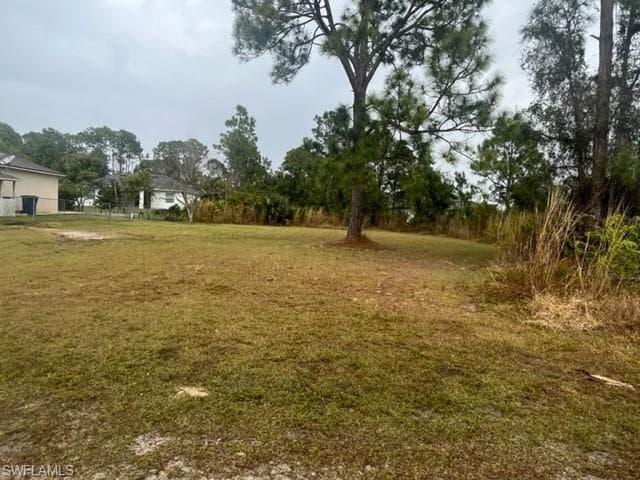 2912 21st ST W LEHIGH ACRES, FL 33971