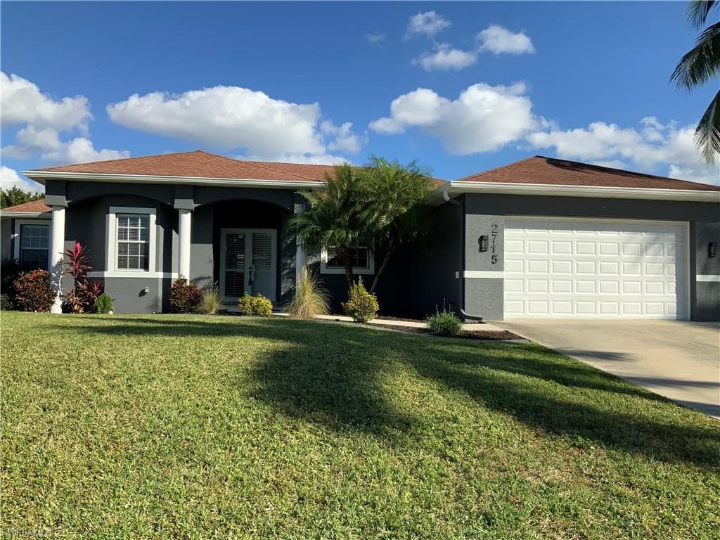 2715 2nd PL CAPE CORAL, FL 33914