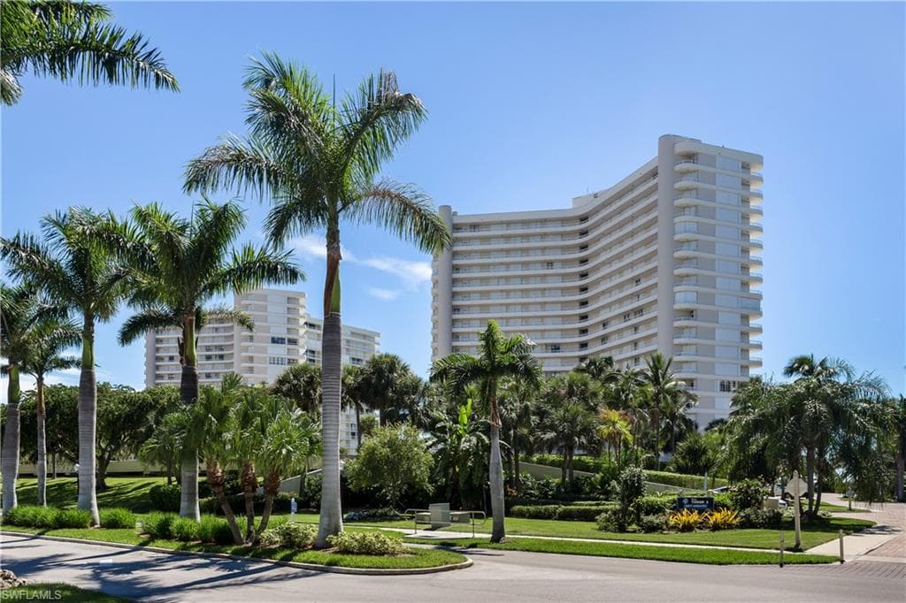 380 Seaview CT 1707 MARCO ISLAND, FL 34145