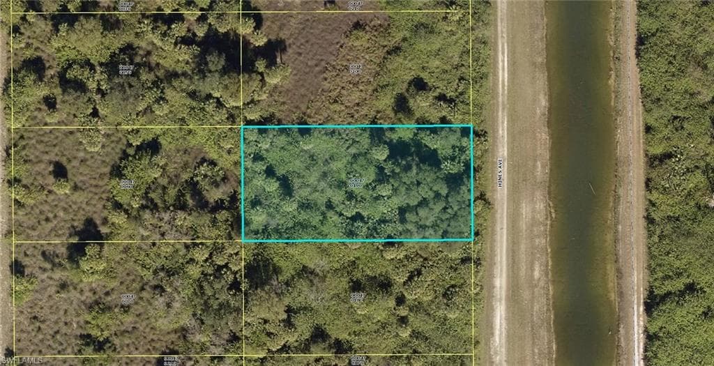 1513 Hines AVE LEHIGH ACRES, FL 33972