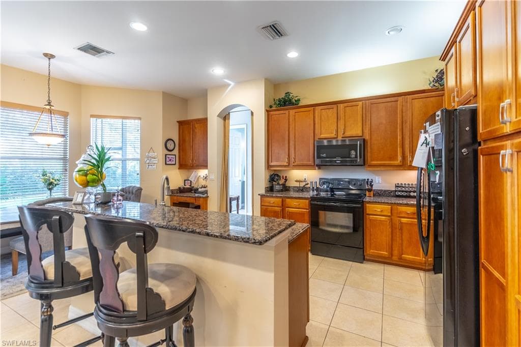 2001 Isla De Palma CIR NAPLES, FL 34119