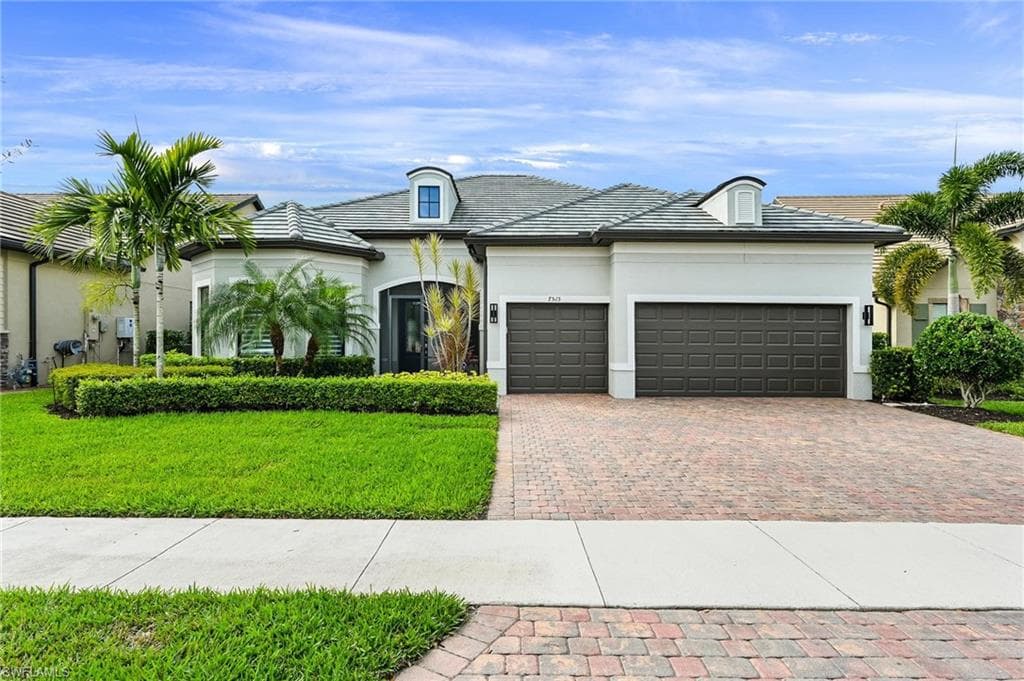 7515 Blackberry DR NAPLES, FL 34114