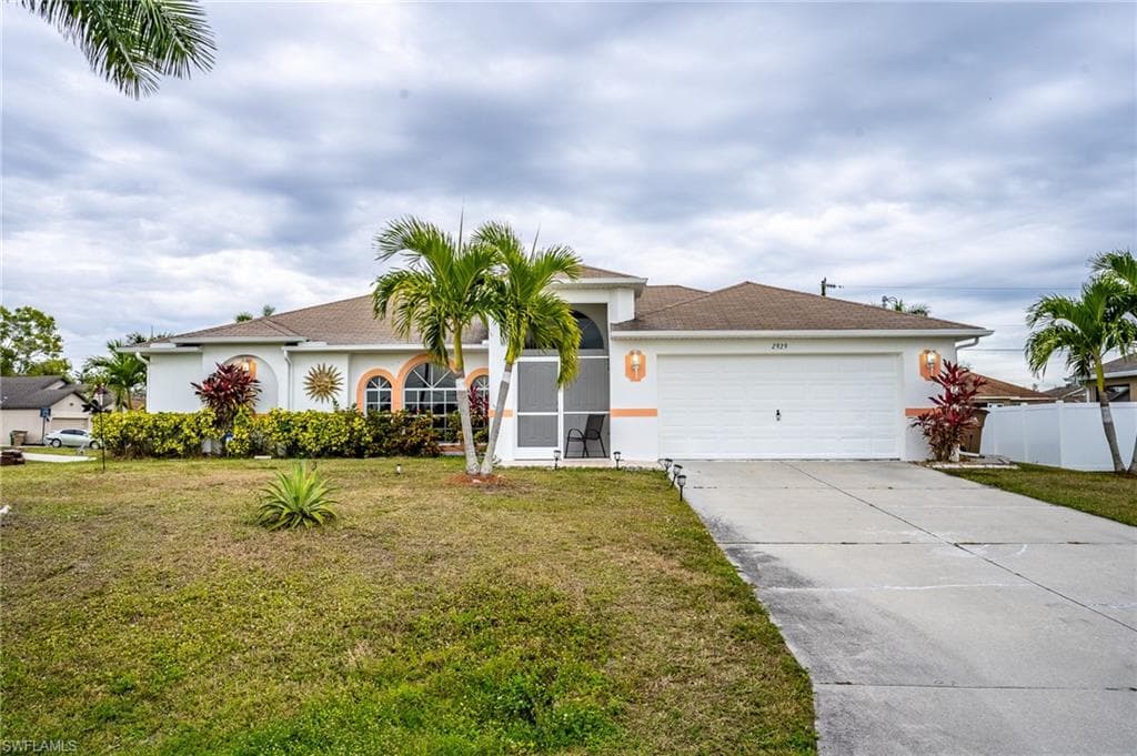 2929 SW 7th PL CAPE CORAL, FL 33914