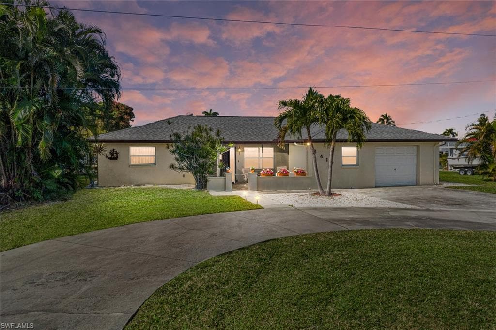 2417 Sanibel BLVD ST. JAMES CITY, FL 33956
