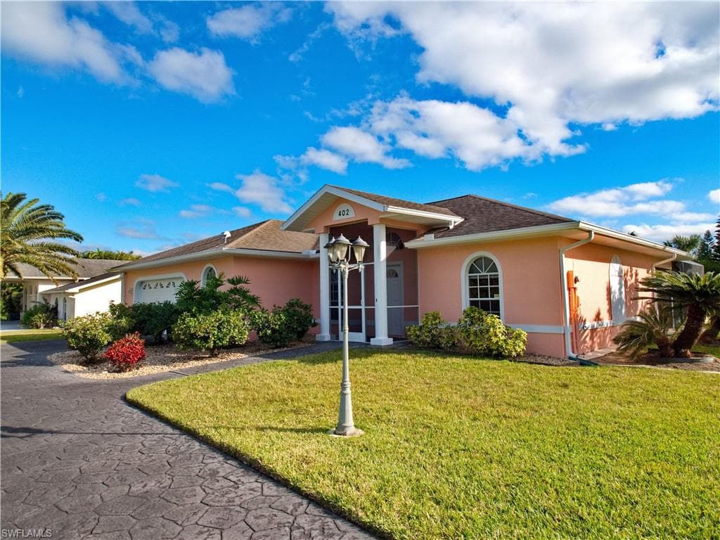 402 Hibiscus AVE LEHIGH ACRES, FL 33972