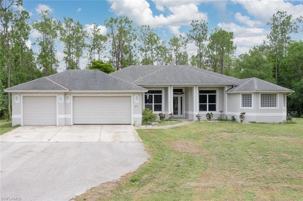 4215 4th AVE SE NAPLES, FL 34117