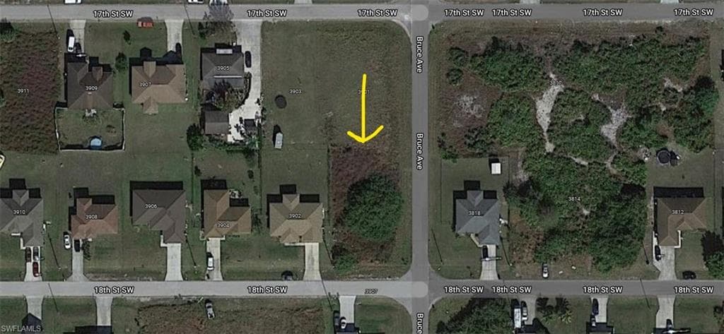 3900 18th ST SW LEHIGH ACRES, FL 33976