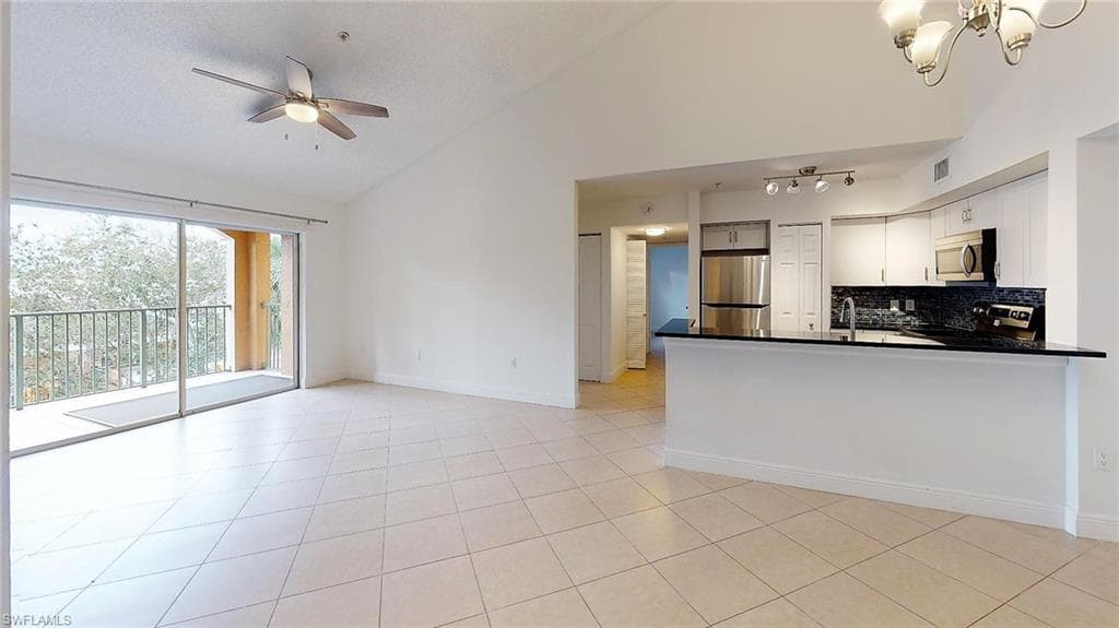 1210 Wildwood Lakes BLVD 306 NAPLES, FL 34104