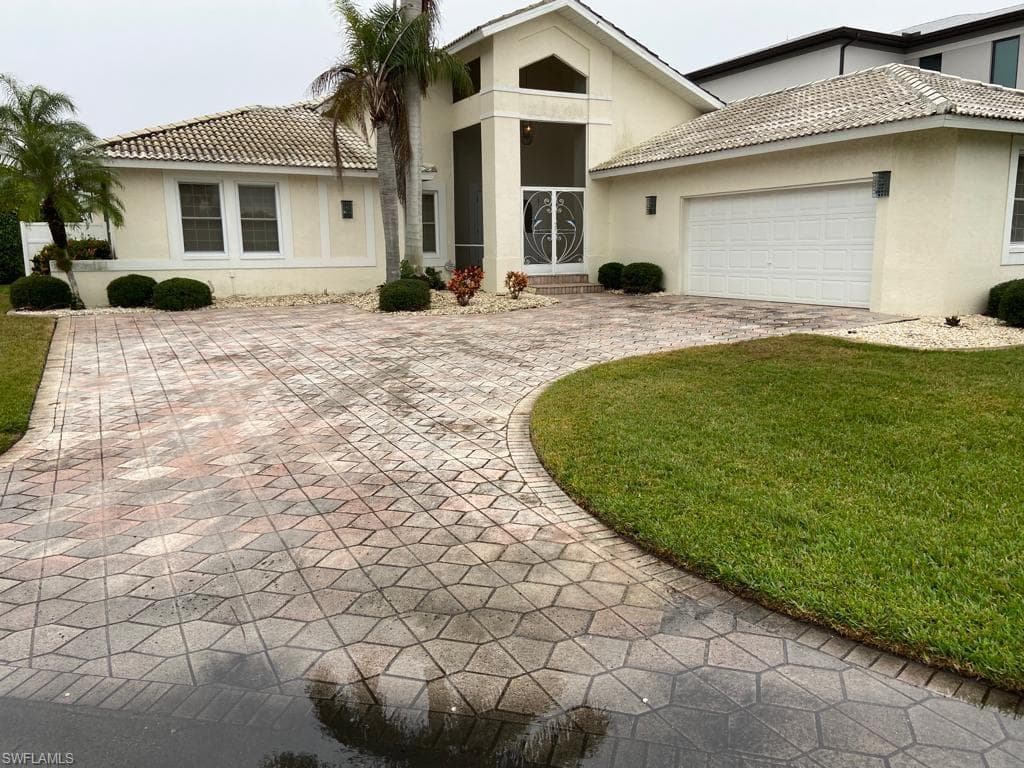 5626 Coronado CT CAPE CORAL, FL 33904
