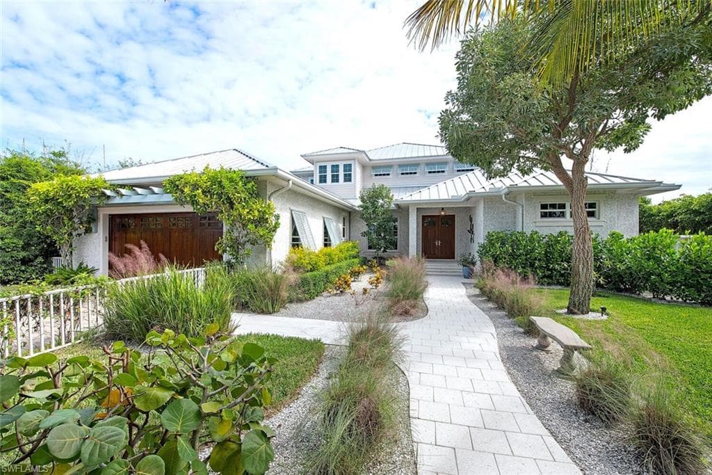 1571 Bonita LN NAPLES, FL 34102