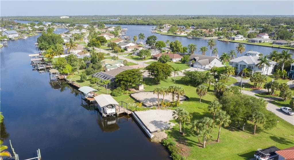 13425 Marquette BLVD FORT MYERS, FL 33905