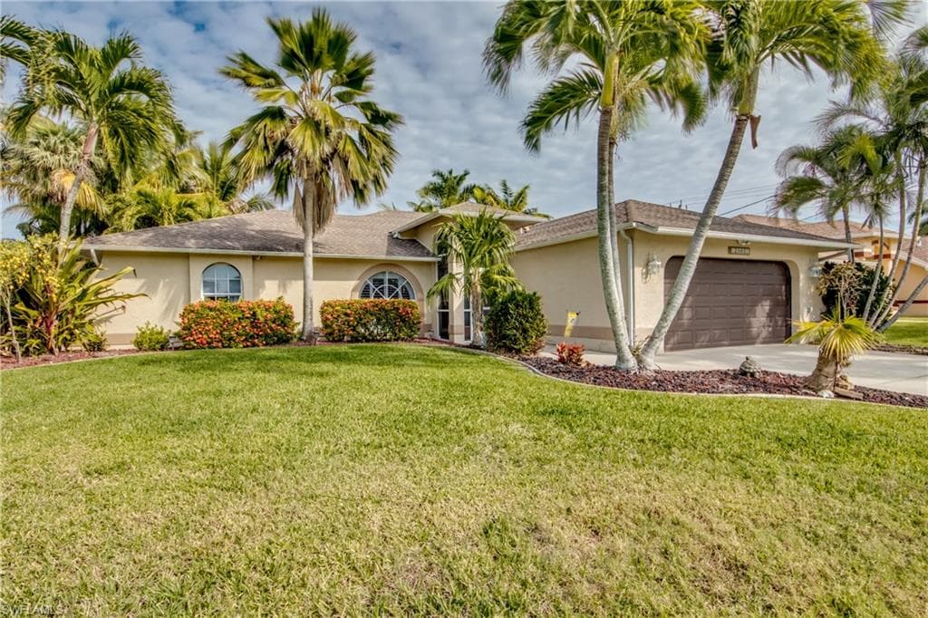 2805 SW 46th TER CAPE CORAL, FL 33914