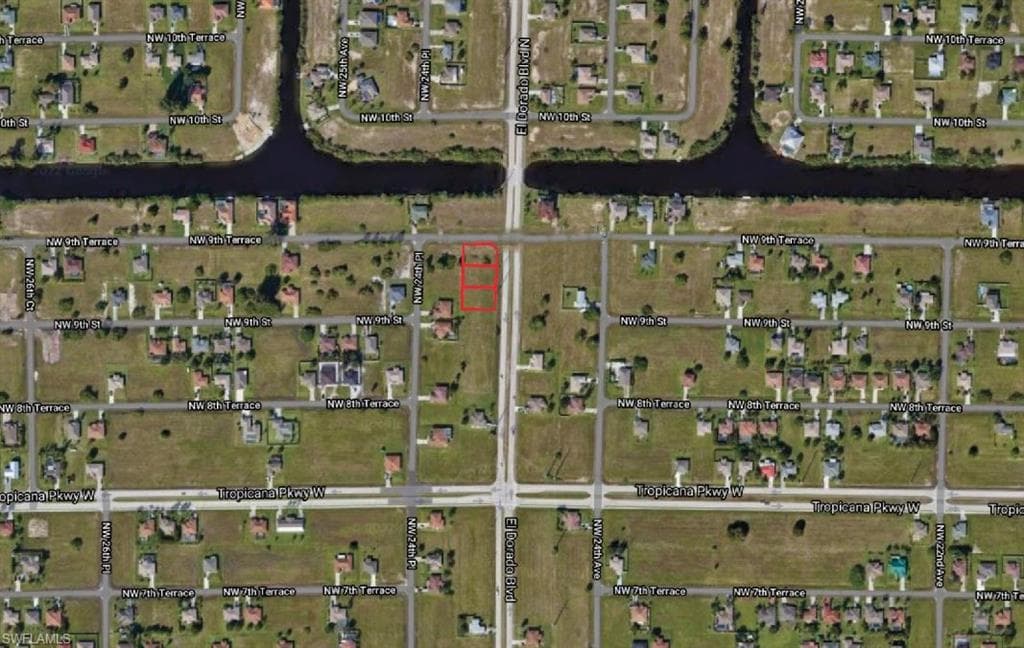 902 El Dorado BLVD N CAPE CORAL, FL 33993