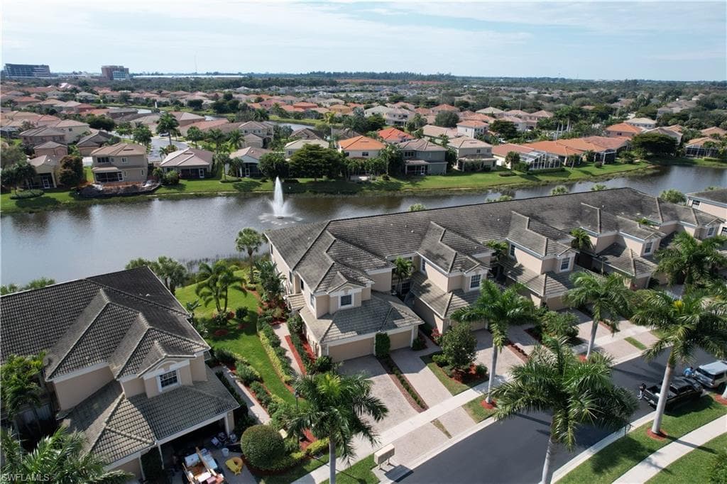 9215 Calle Arragon AVE 201 FORT MYERS, FL 33908
