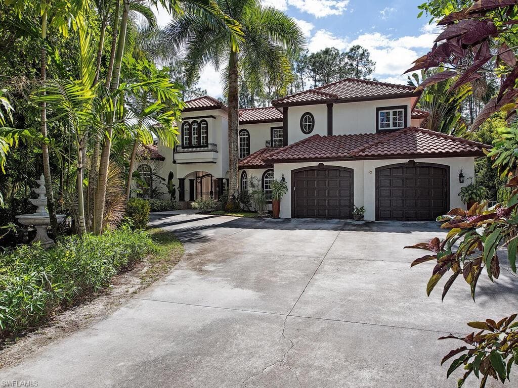 4930 Mahogany Ridge DR NAPLES, FL 34119