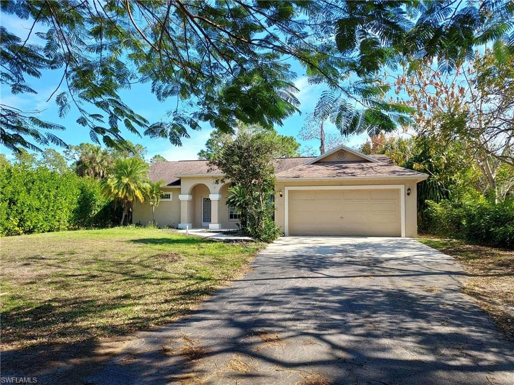 140 3rd ST NW NAPLES, FL 34120