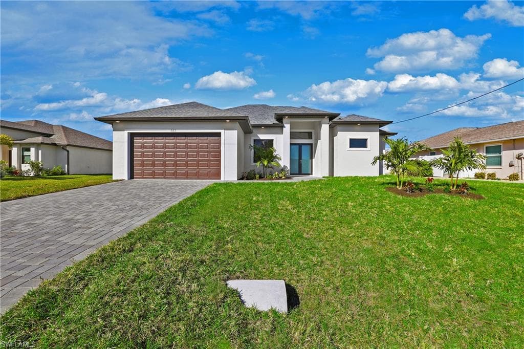 521 SE 2nd ST CAPE CORAL, FL 33990