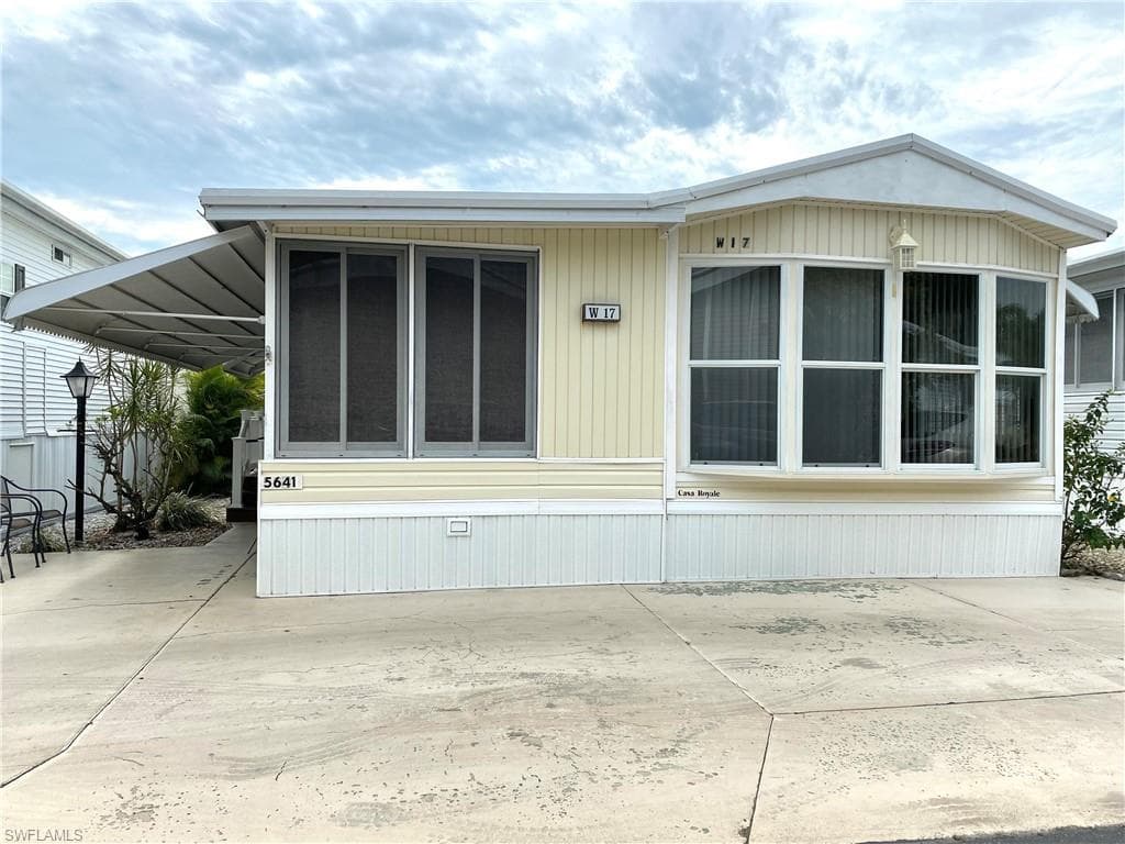 5641 Red Bird LN FORT MYERS, FL 33908