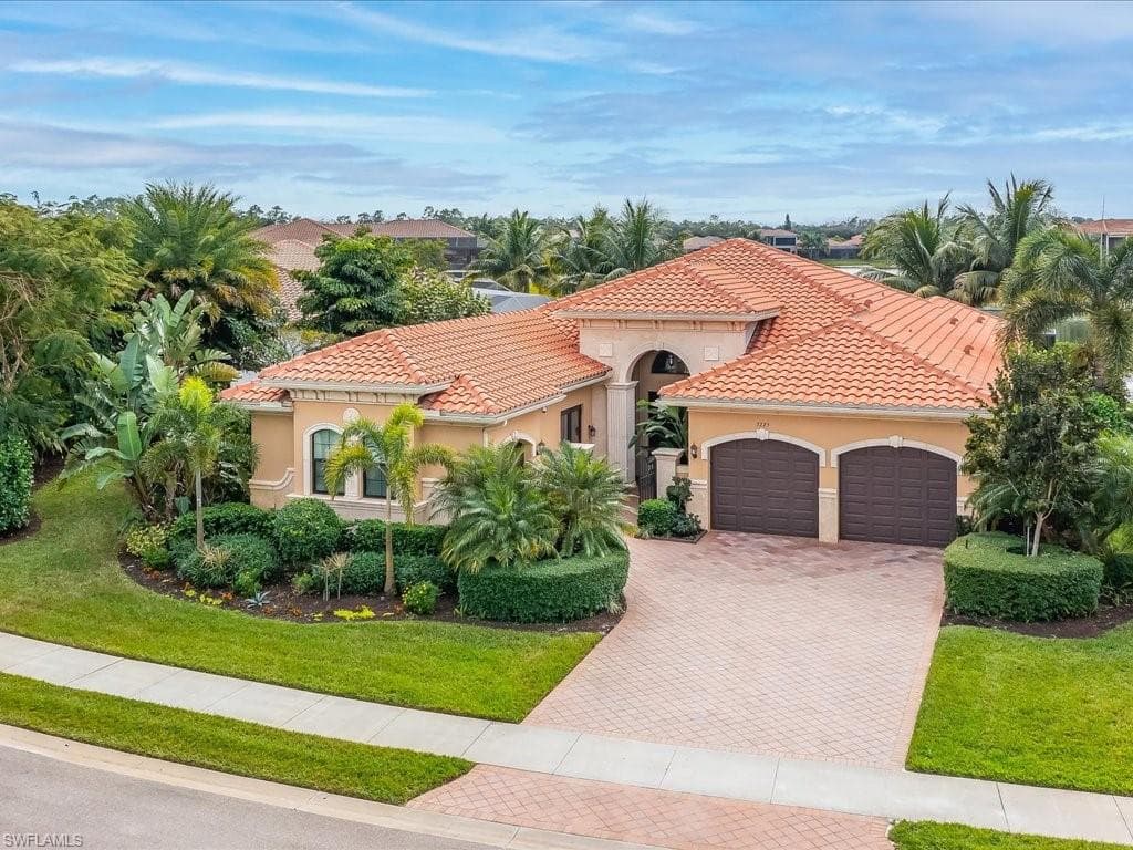 3225 Atlantic CIR NAPLES, FL 34119