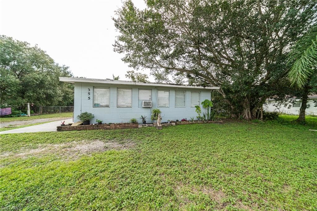 355 Sacramento ST NORTH FORT MYERS, FL 33903