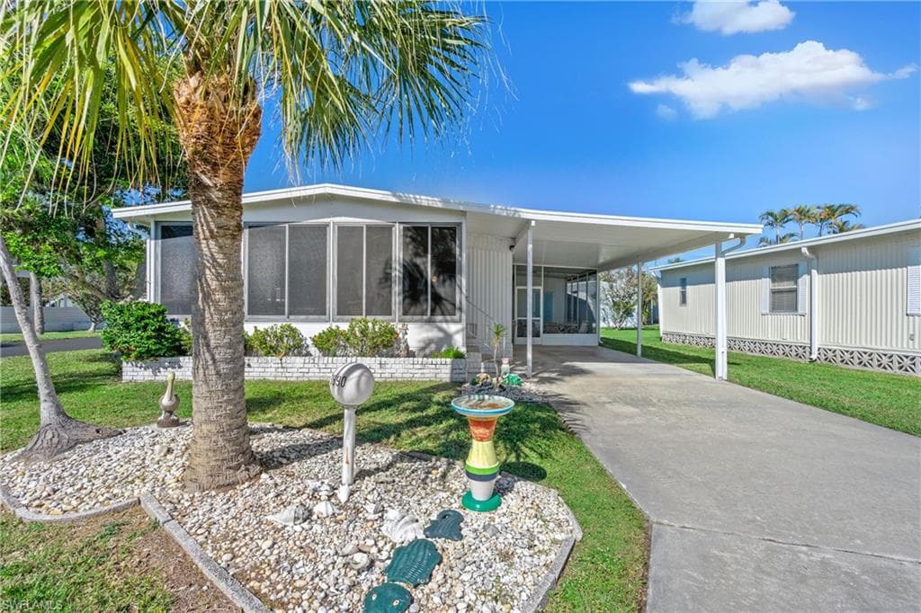 13690 Knot DR FORT MYERS, FL 33908