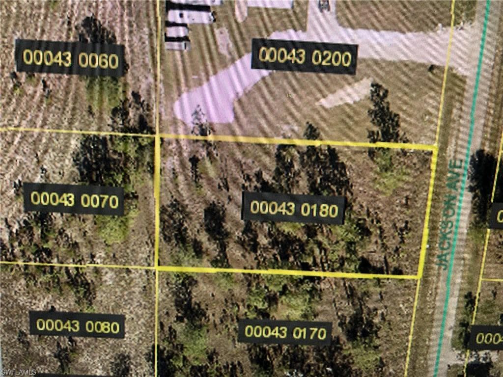 1511 Jackson AVE LEHIGH ACRES, FL 33972