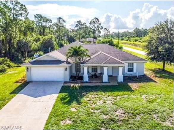 1600 Clark AVE LEHIGH ACRES, FL 33972