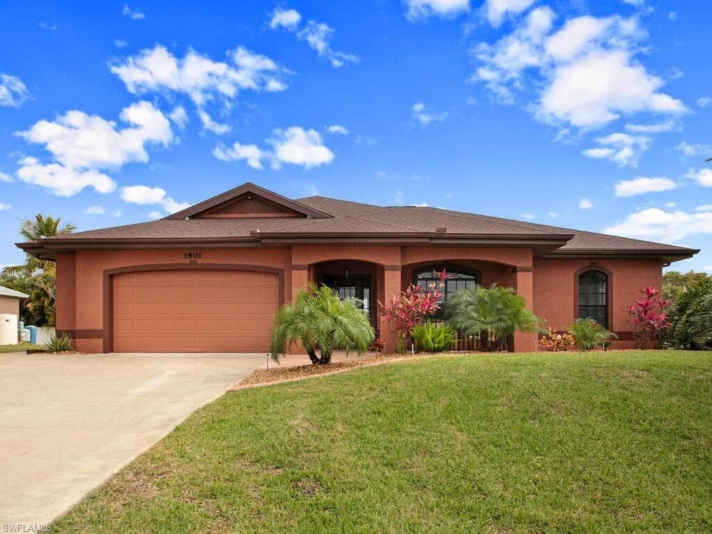 1801 21st PL CAPE CORAL, FL 33909
