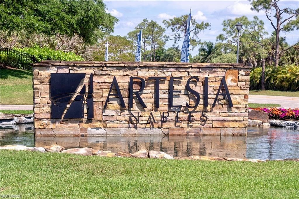 1387 Petone CT NAPLES, FL 34113