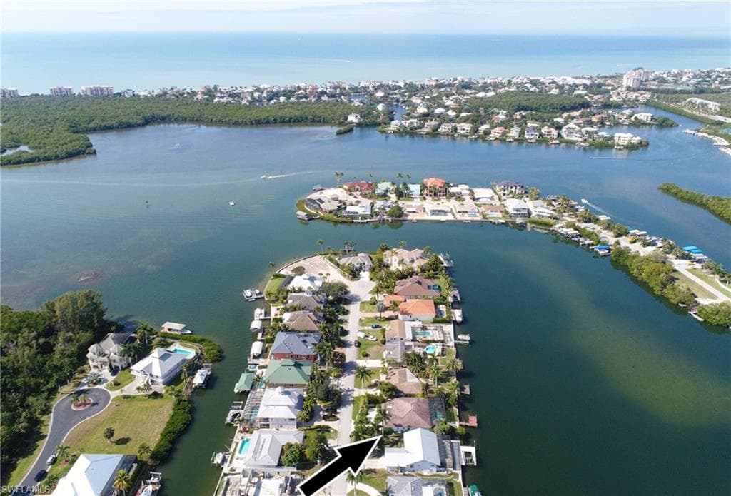 243 6th ST BONITA SPRINGS, FL 34134